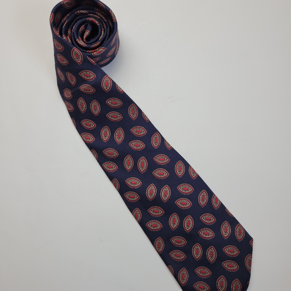 CHRISTIAN DIOR 100% SILK TIE